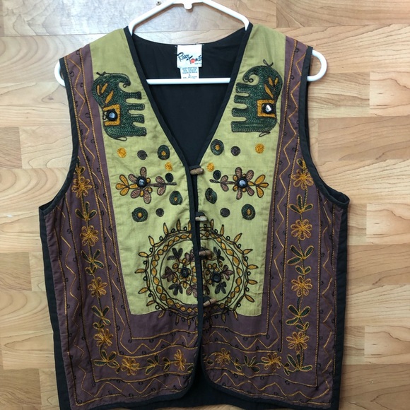 Rosey Tomatoe Jackets & Blazers - Rosey Tomatoe Vintage Large Elephant Embroidered Vest Good Condition